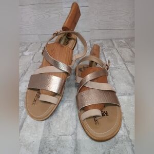 Sorel NL3198-257 Women's Size 9.5 Ella Criss Cross Metallic Beige Leather Sandal